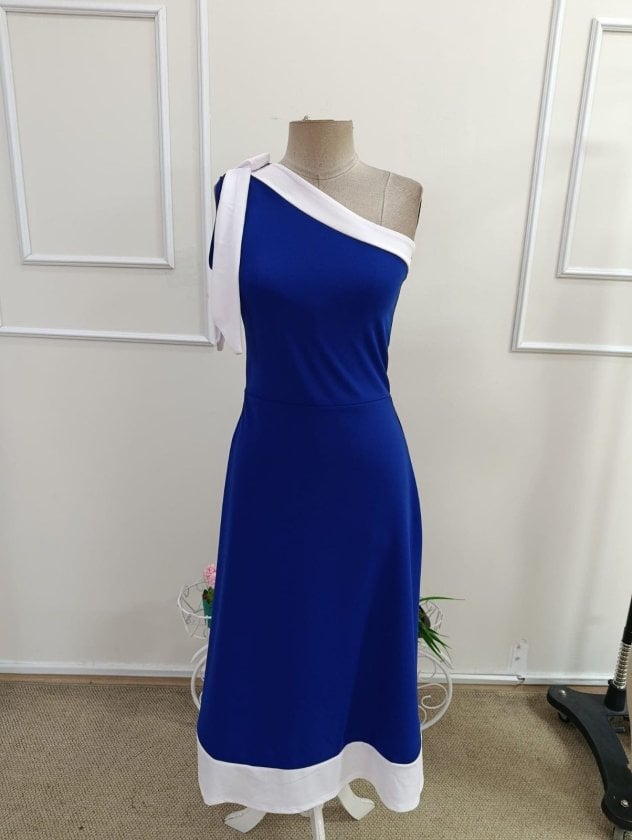 Women's One-Shoulder Ribbon Detail Two-Tone Crepe Dress - Janes - by Peralane - photo 4
