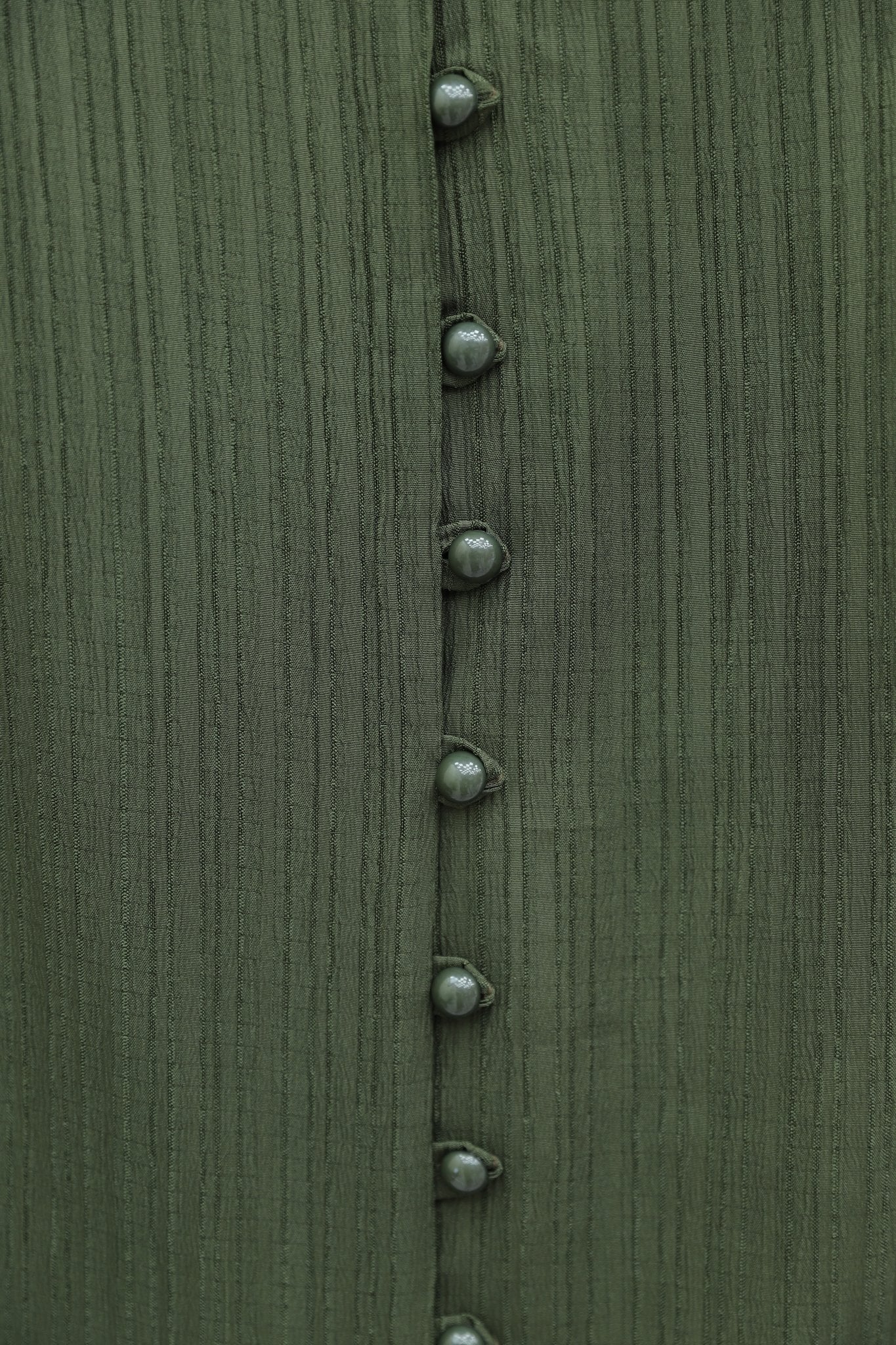 Top Button V-Neck Jacquard Crinkle Tunic - Khaki - Podyumplus - by Peralane - photo 5