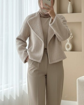 Shawl Collar Lined Pocket Bouclé Jacket - Cream - Podyumplus - by Peralane - photo 2