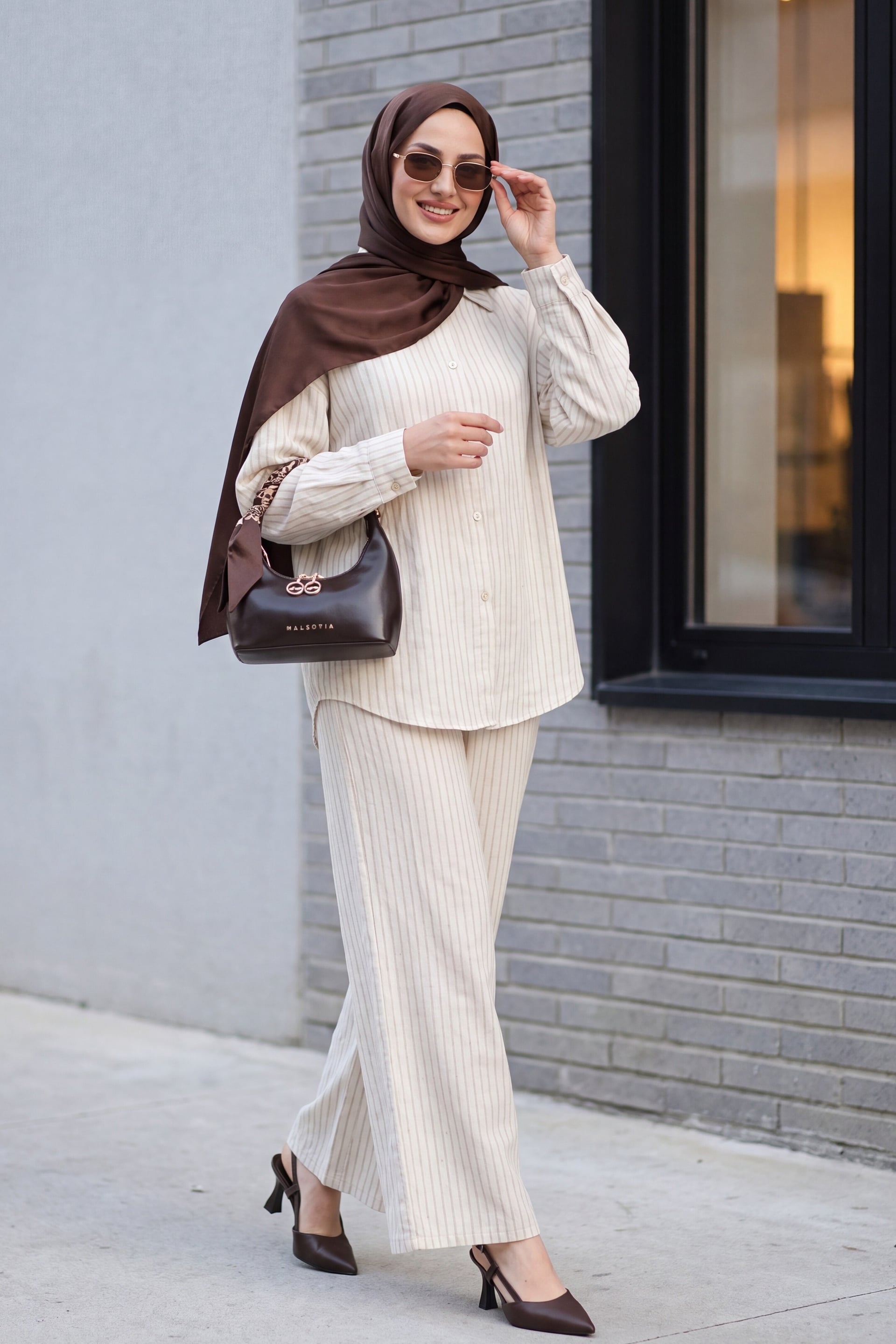 Striped Buttoned Linen Two-Piece Set with Trousers - Stone - Podyumplus - by Peralane - photo 3
