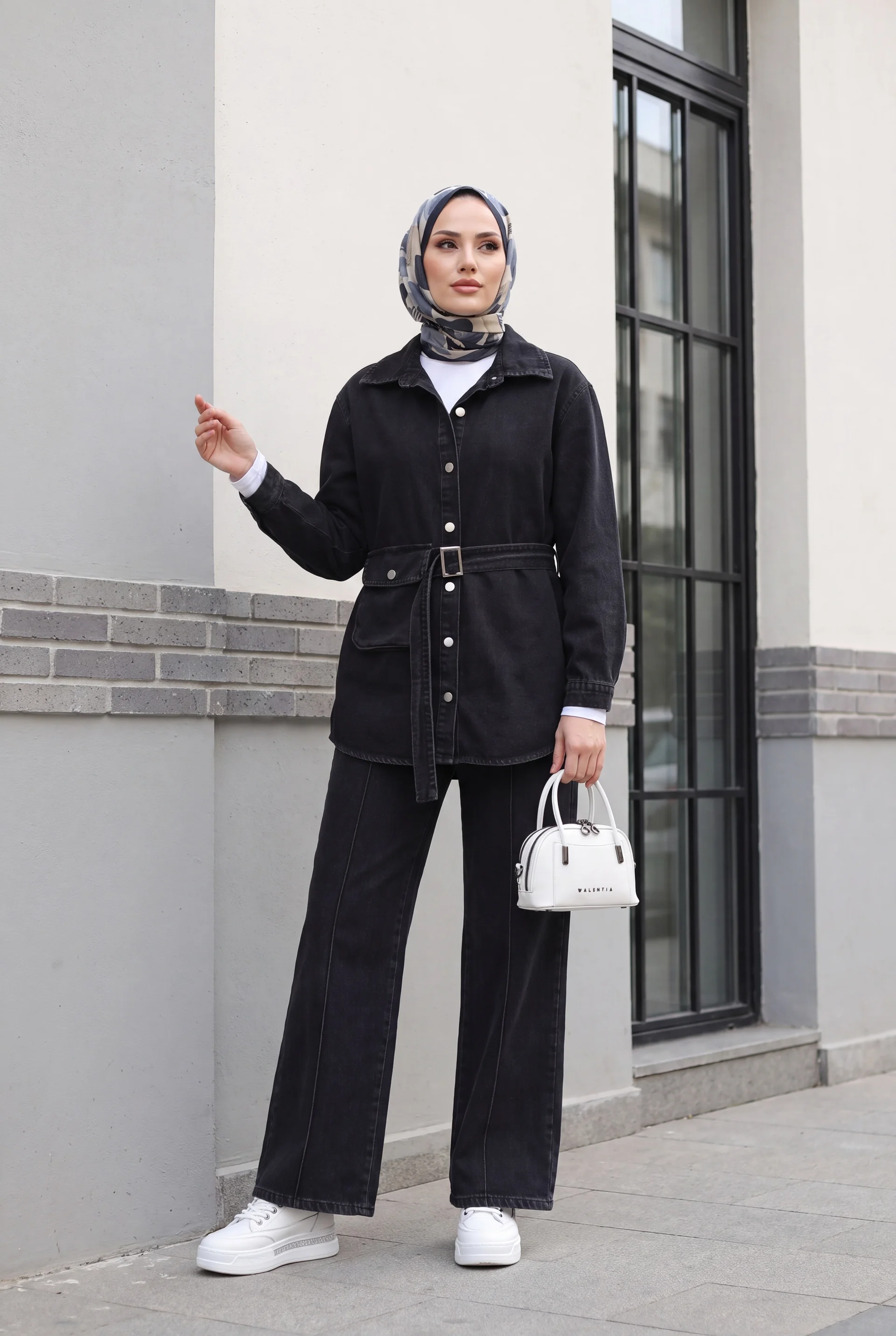 Black Denim Two-Piece Set with Jacket and Wide-Leg Trousers - Podyumplus - by Peralane - photo 3