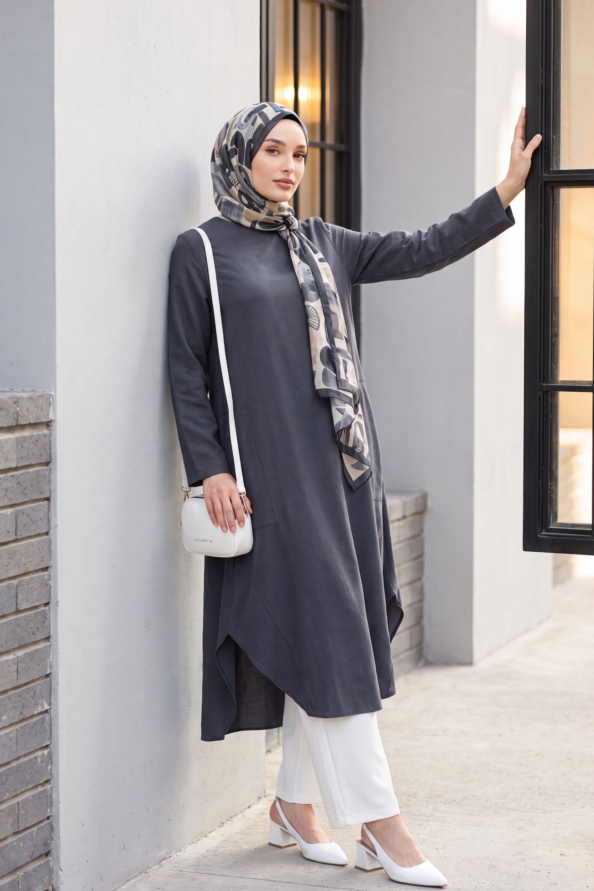 Long Sleeve Rayon Tunic with Pockets and Side Slits - Smoky Navy - Podyumplus - by Peralane - photo 2