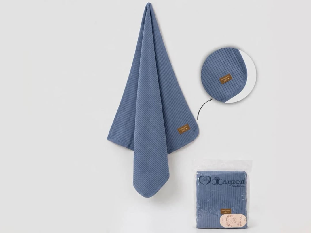 Unisex Baby Blanket 85x95 cm - Cayzen - by Peralane