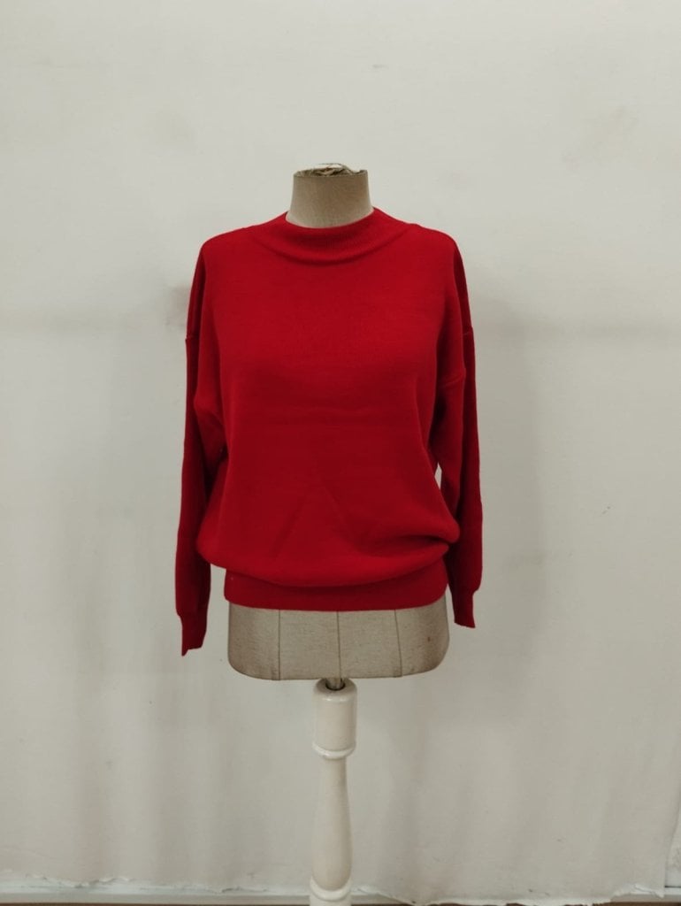 Women's Long-Sleeved Mock Neck Knit Sweater in Red - Janes - by Peralane - photo 4