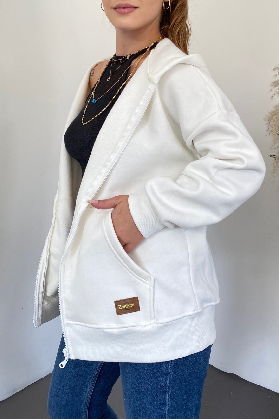 Women's White Zip Hoodie with Pockets - Podyumplus - by Peralane - photo 4
