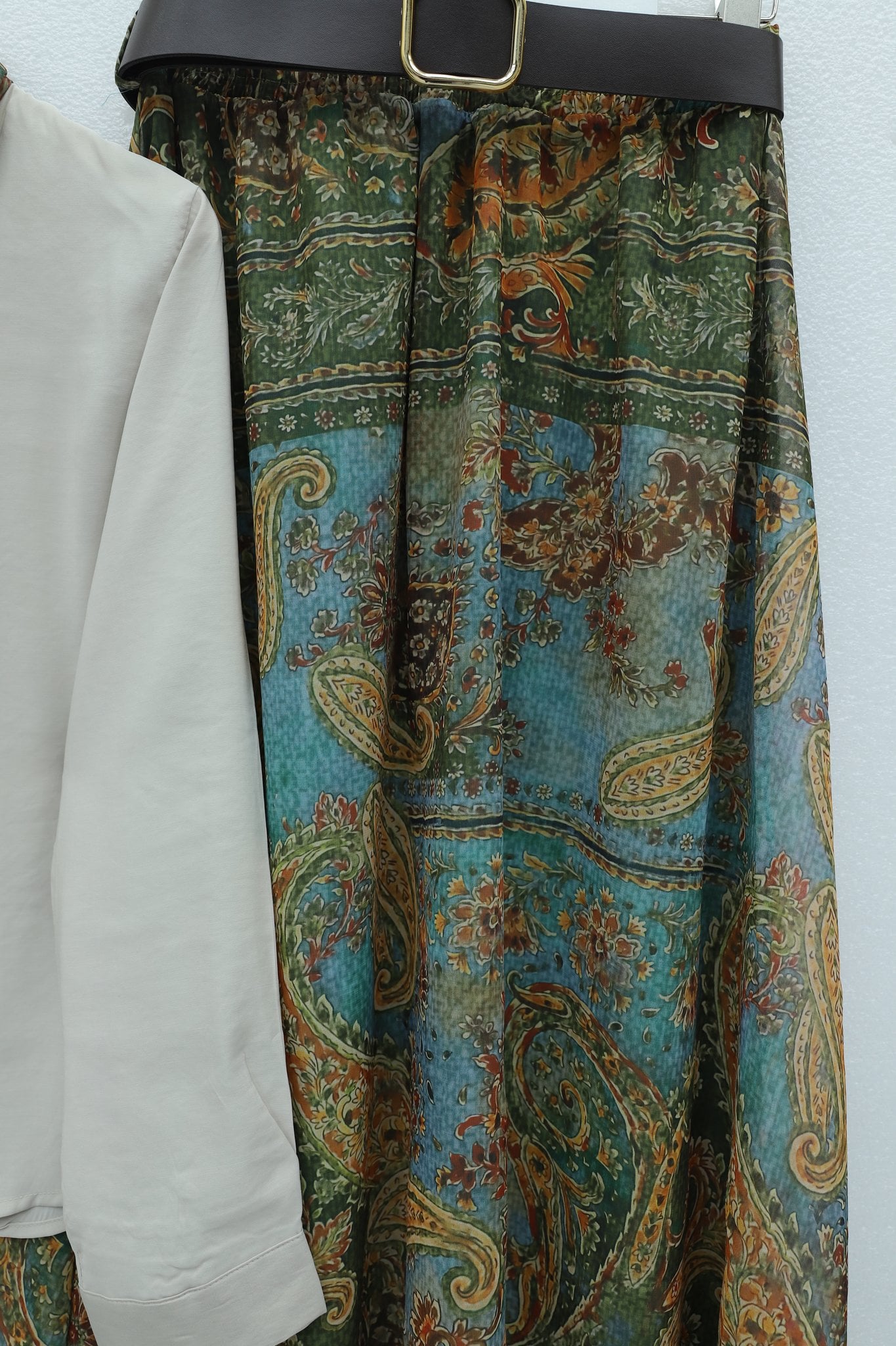 Full-Length Buttoned Closed Skirt Set with Ethnic Pattern - Beige - Podyumplus - by Peralane - photo 4