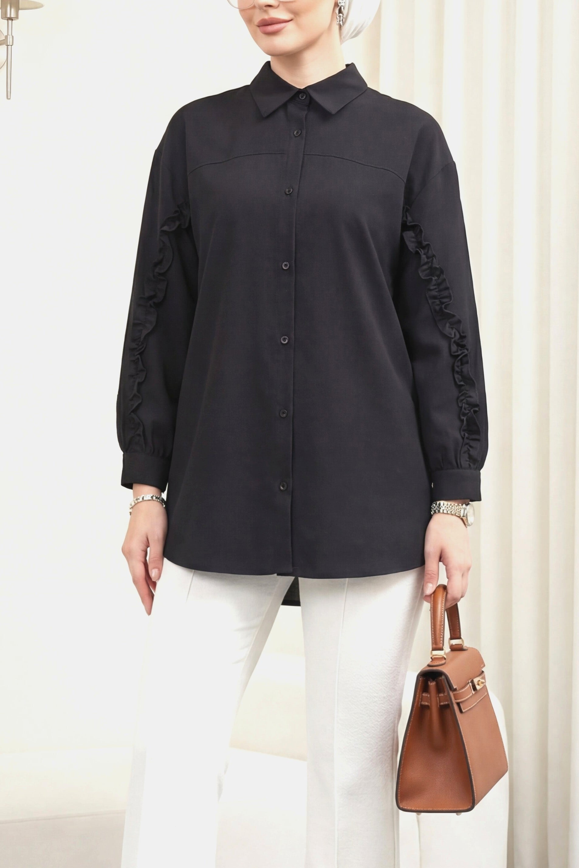 Ruffled Sleeve Buttoned Poplin Blouse - Black - Podyumplus - by Peralane - photo 2