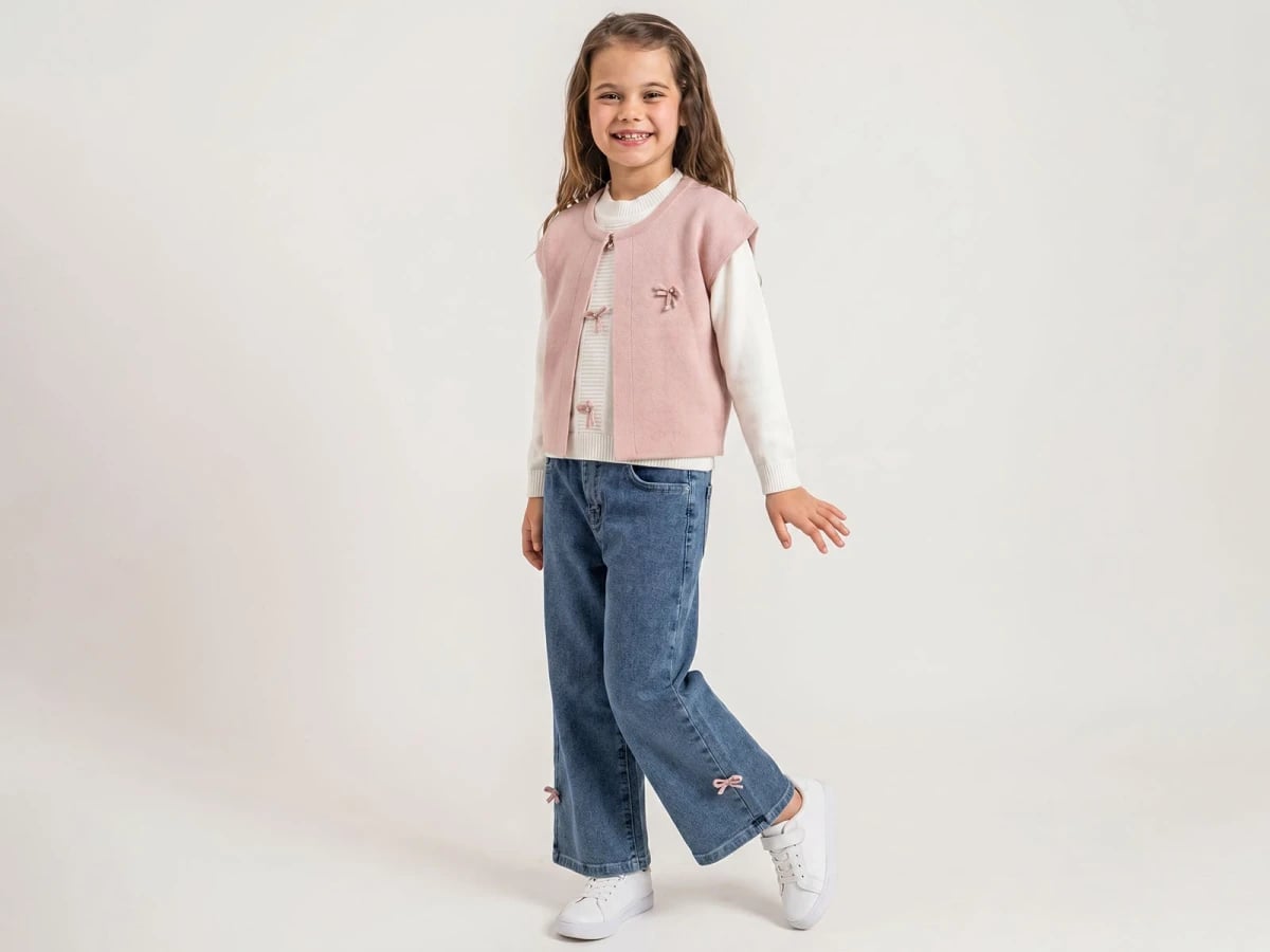 Girl's Knit Vest and Straight-Leg Jeans Set - Pampal Kids - by Peralane