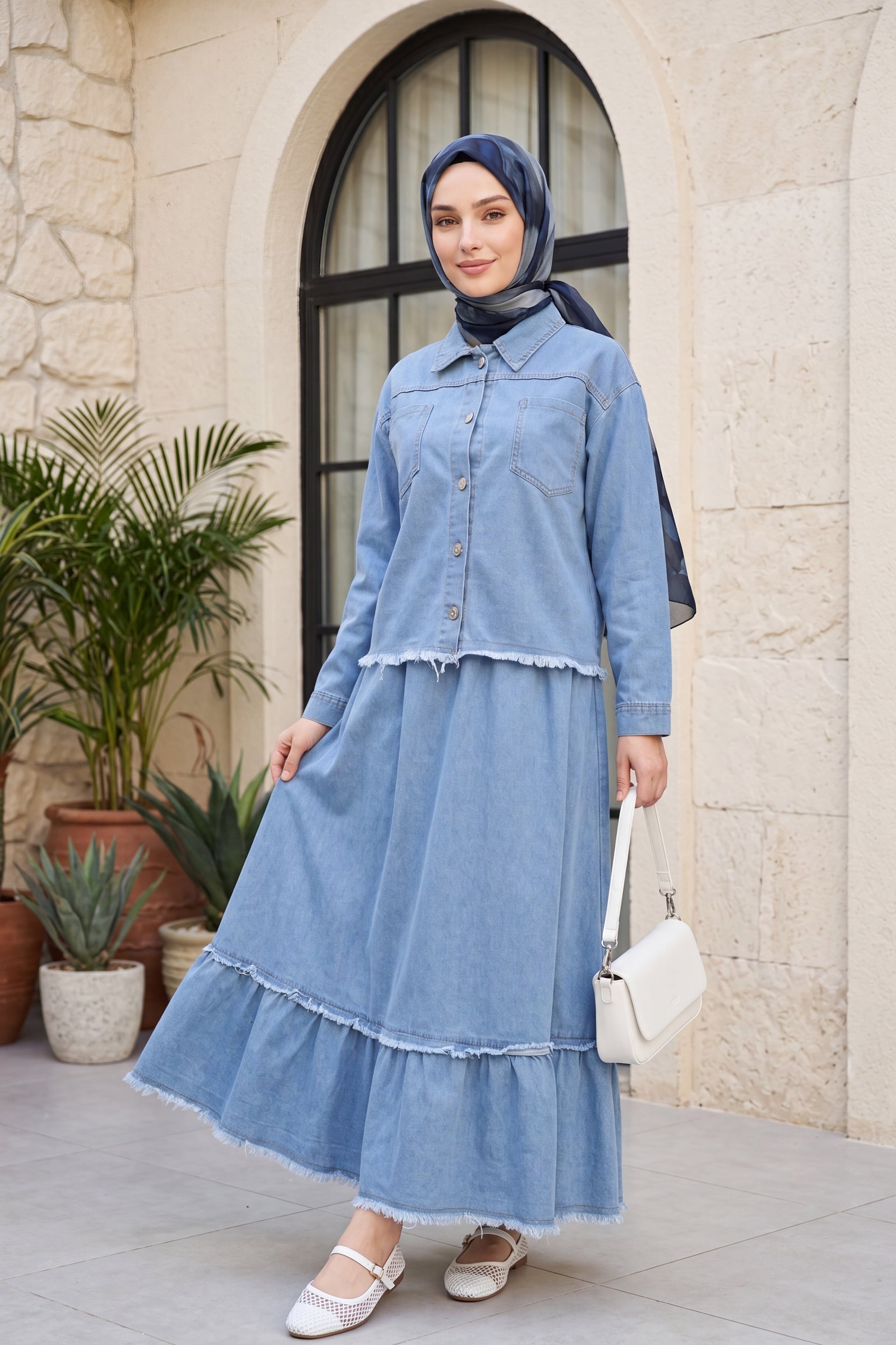 Shirt Collar Double Pocket Buttoned Frayed Hem Denim Co-ord Set - Blue - Podyumplus - by Peralane - photo 2