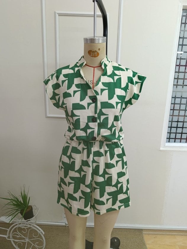 Women's Short-Sleeve V-Neck Collared Buttoned Patterned Short Modal Jumpsuit - Janes - by Peralane - photo 4