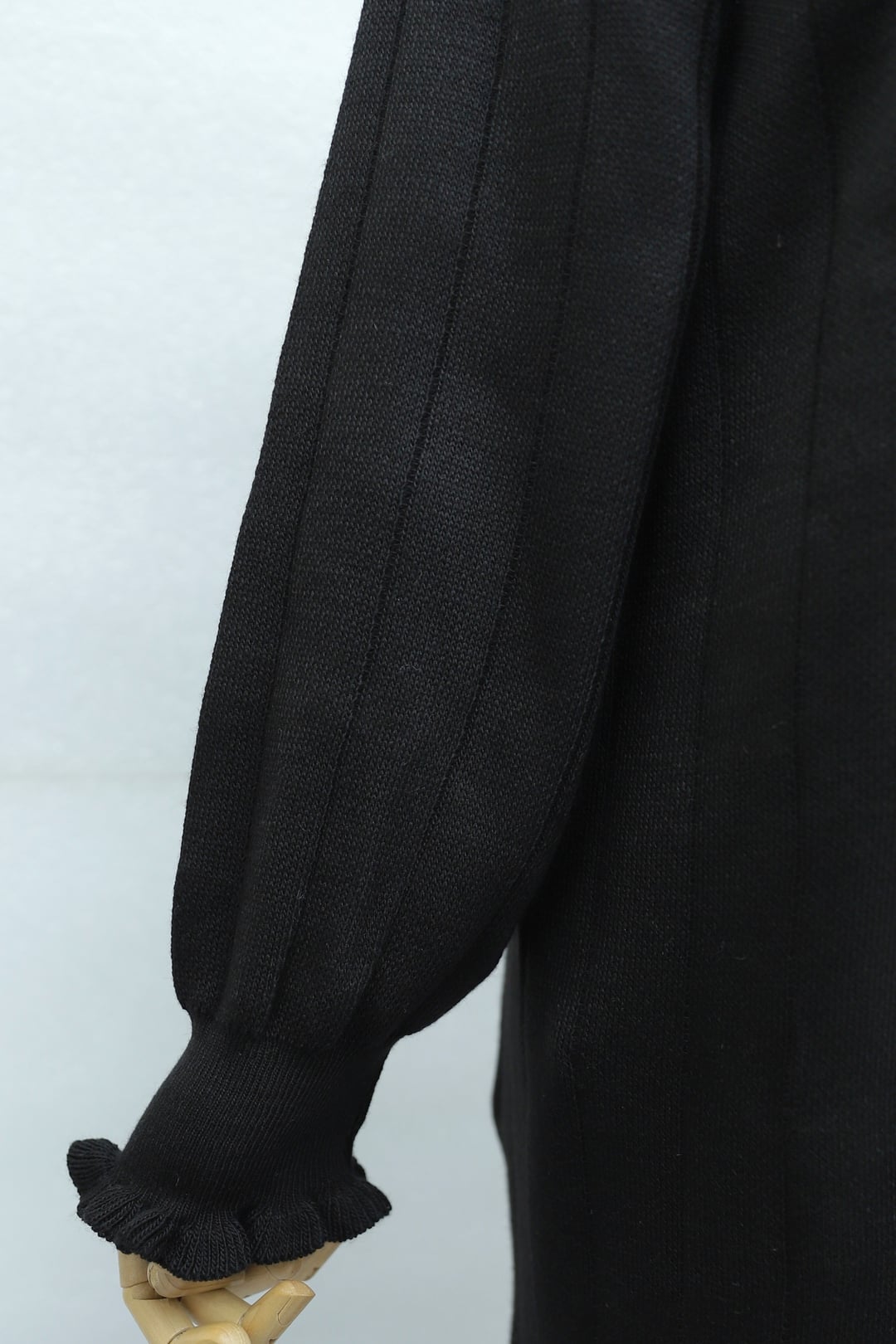 Ruffled Collar and Hem Button Detail Knit Dress - Black - Podyumplus - by Peralane - photo 5