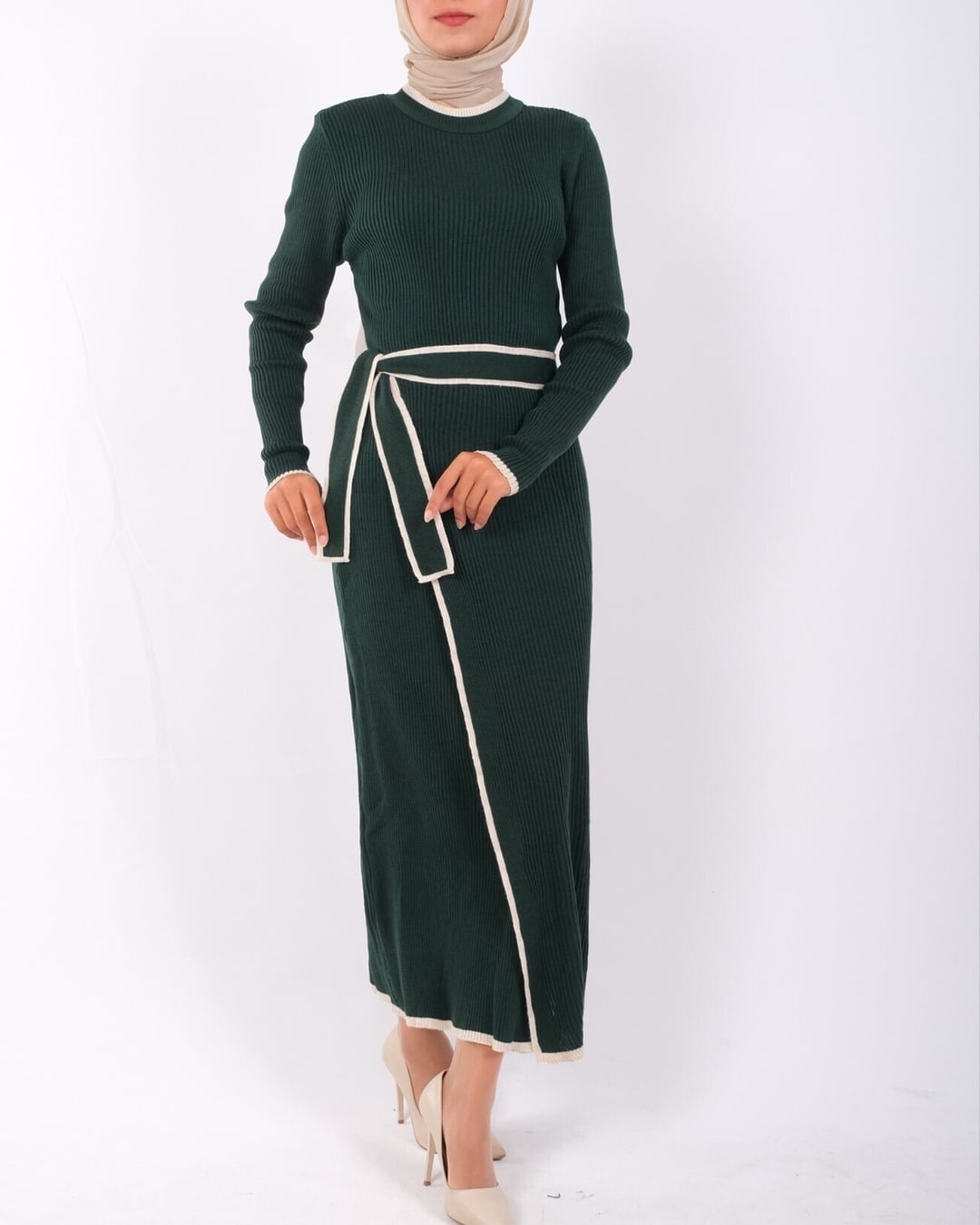 Side-Tie Wrap Skirted Ribbed Knit Dress - Emerald - Podyumplus - by Peralane - photo 4