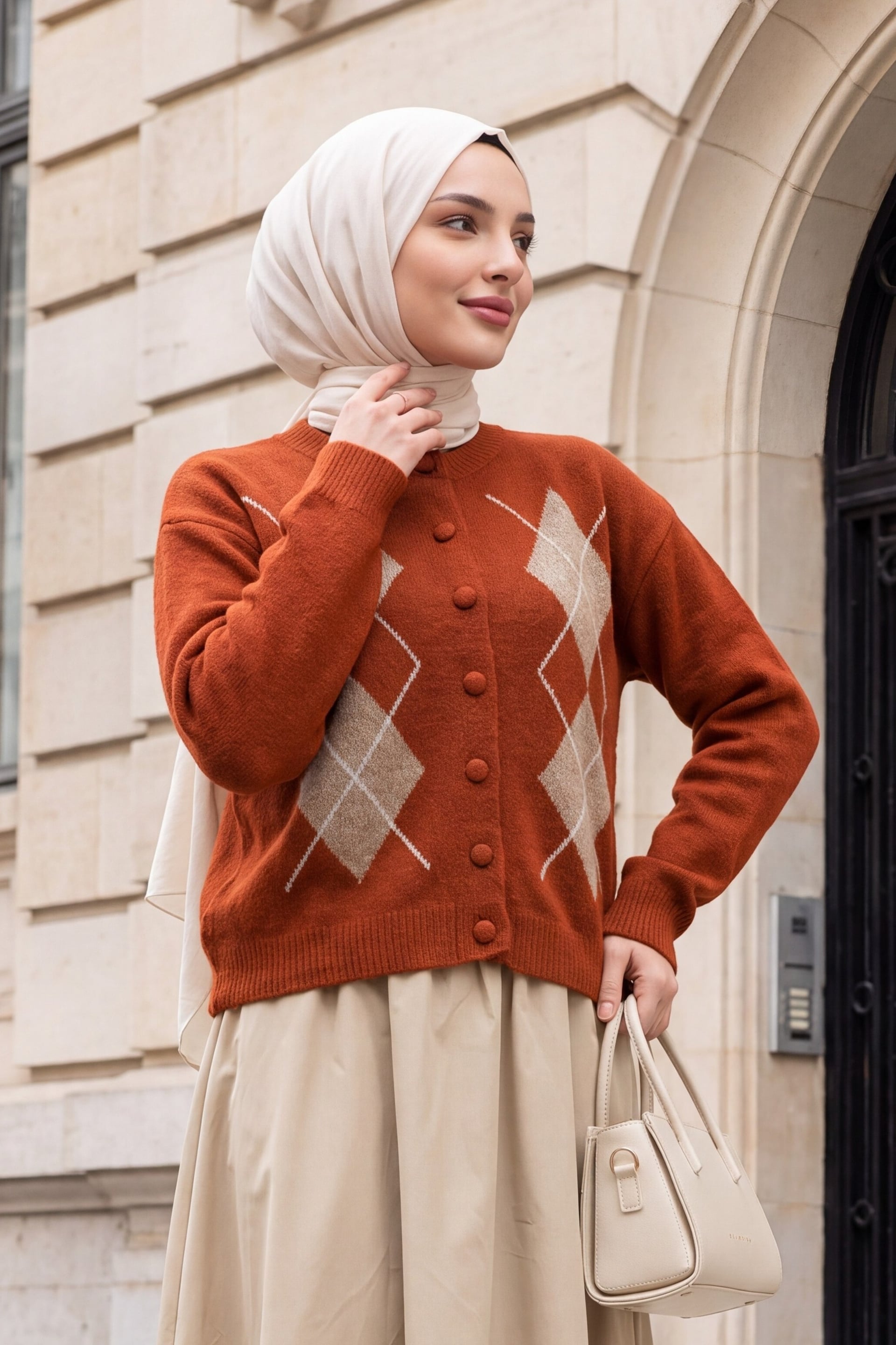 Round Neck Button-Front Argyle Pattern Soft Knit Cardigan - Terracotta - Podyumplus - by Peralane