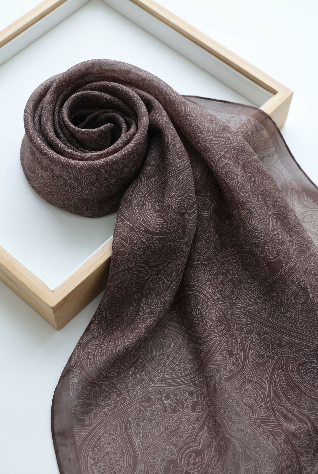 Fine Line Embroidered Cotton Shawl - Dark Brown - Podyumplus - by Peralane