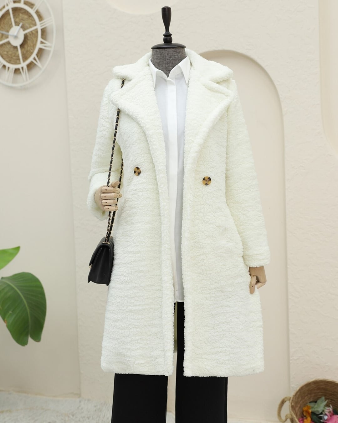 Double-Breasted Lined Side-Pocket Plush Coat - Ecru - Podyumplus - by Peralane - photo 5