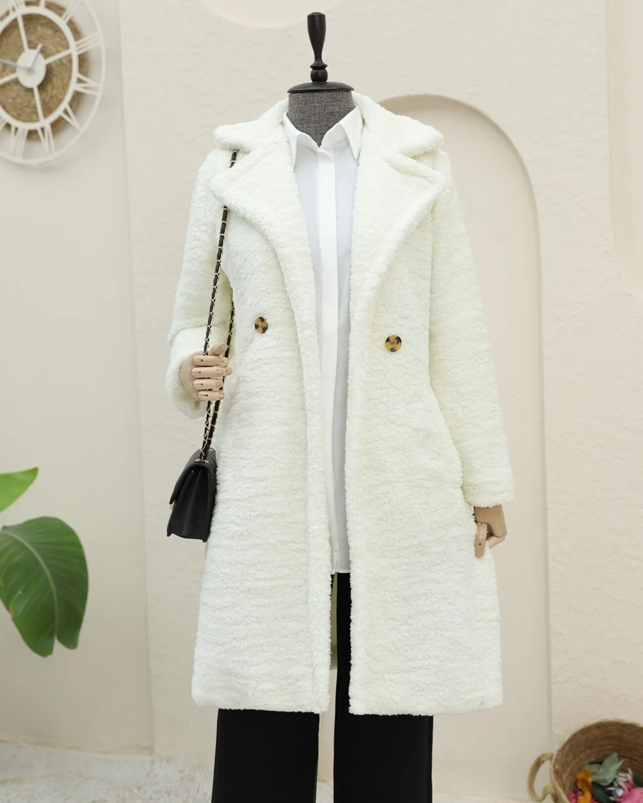Double-Breasted Lined Side-Pocket Plush Coat - Ecru - Podyumplus - by Peralane - photo 5