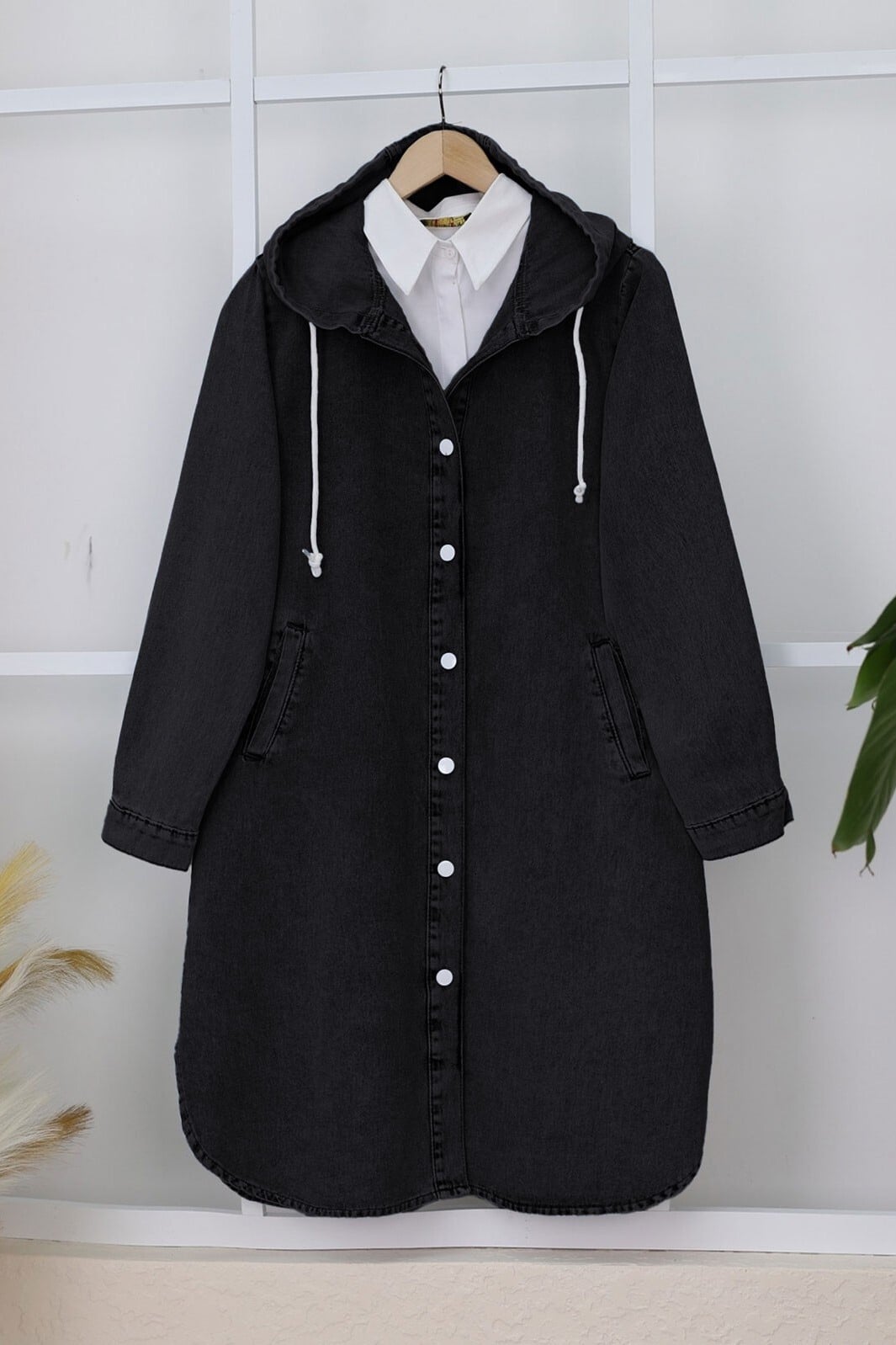 Hooded Button-Front Oval-Cut Denim Jacket - Black - Podyumplus - by Peralane - photo 4