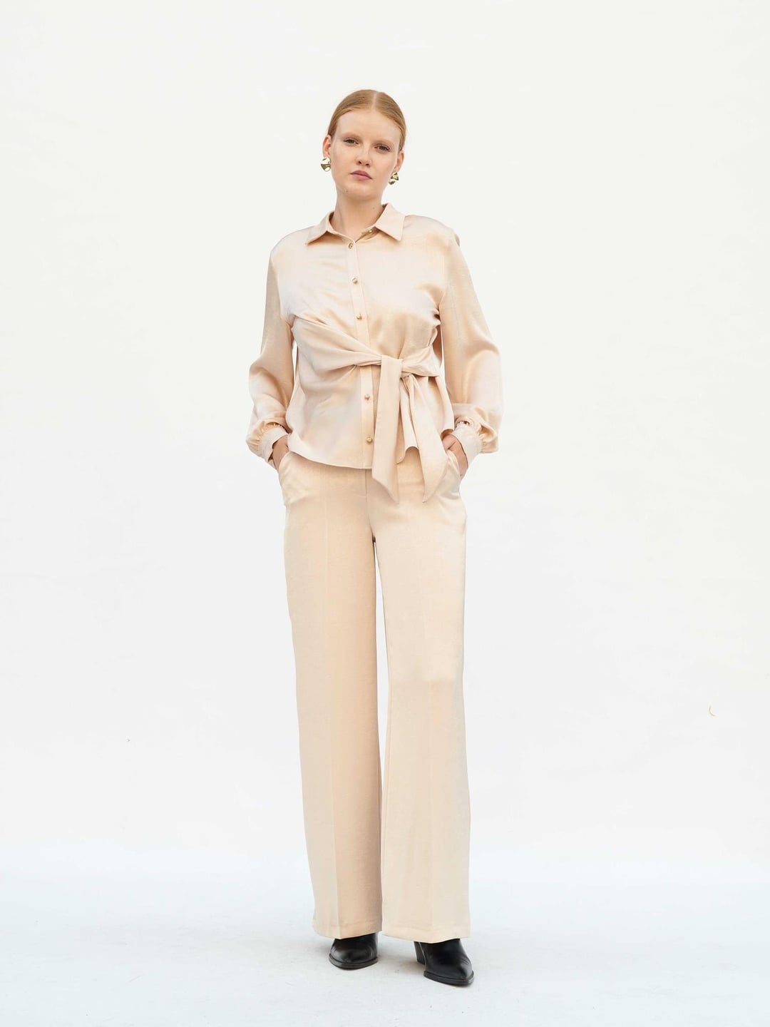 Crinkle Satin Belted Straight-Leg Trousers with Blouse Set - Lefon - by Peralane - photo 8