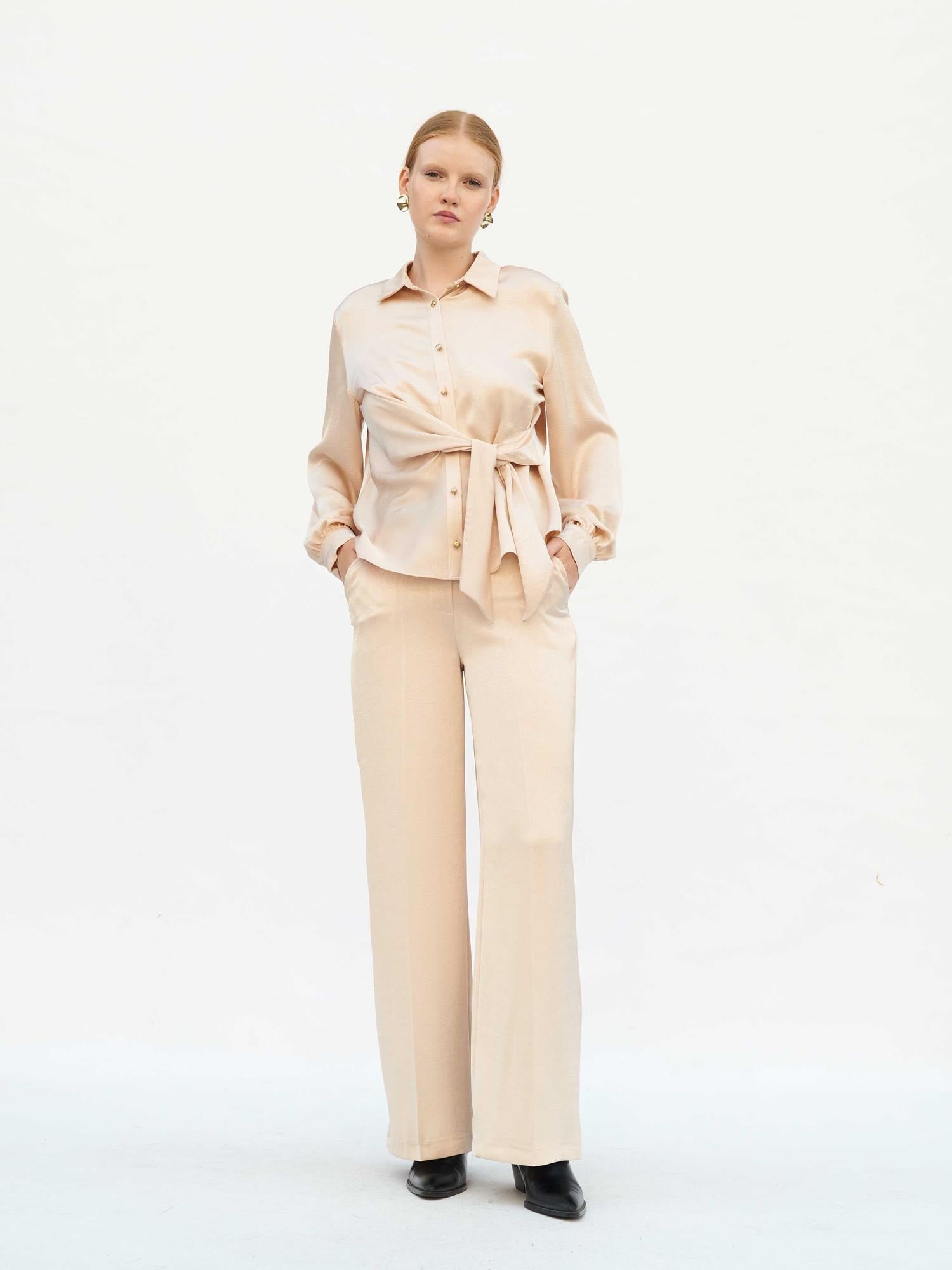 Crinkle Satin Belted Straight-Leg Trousers with Blouse Set - Lefon - by Peralane - photo 8