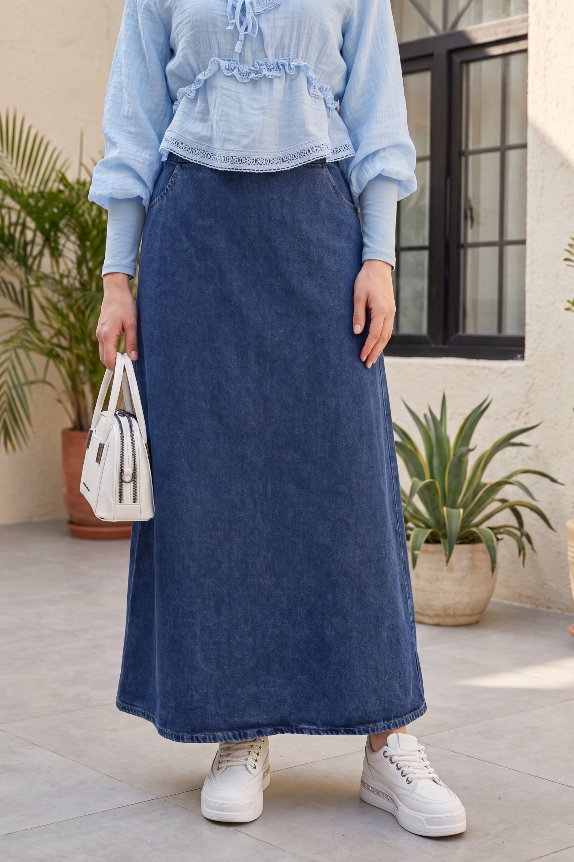 Half Elastic Waist Pockets Embroidered Denim Skirt - Dark Blue - Podyumplus - by Peralane