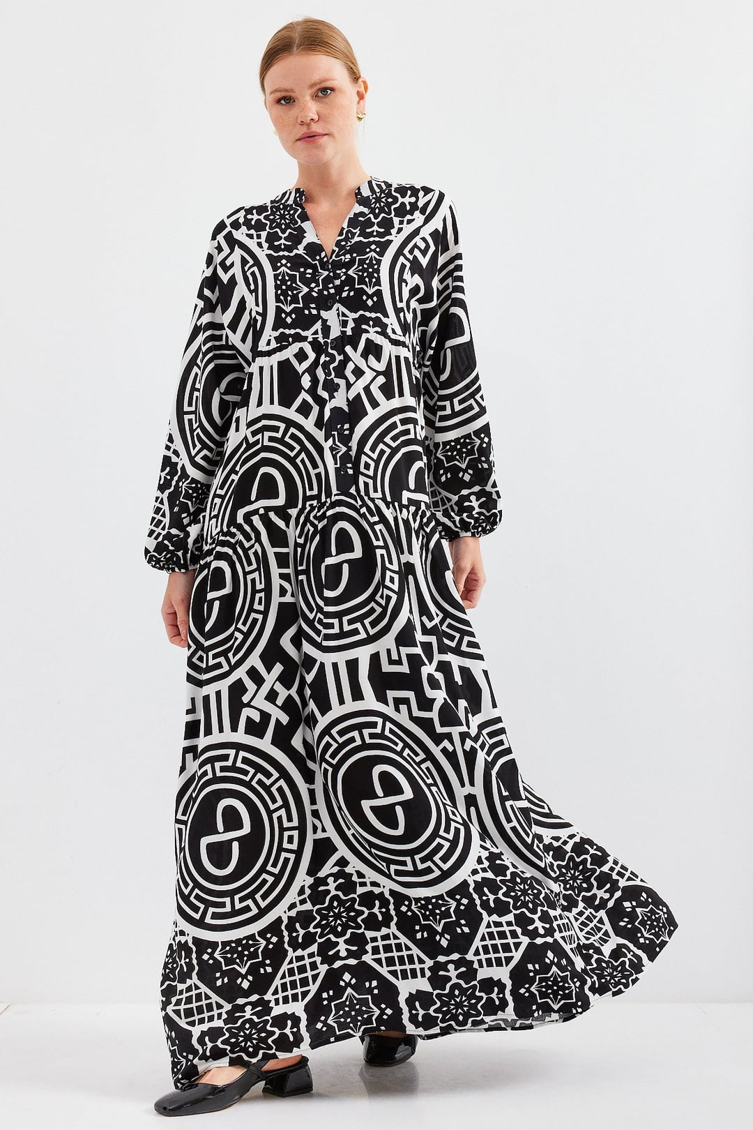 2423 Authentic Pattern Modest Maxi Dress - Black - Bigdart - by Peralane