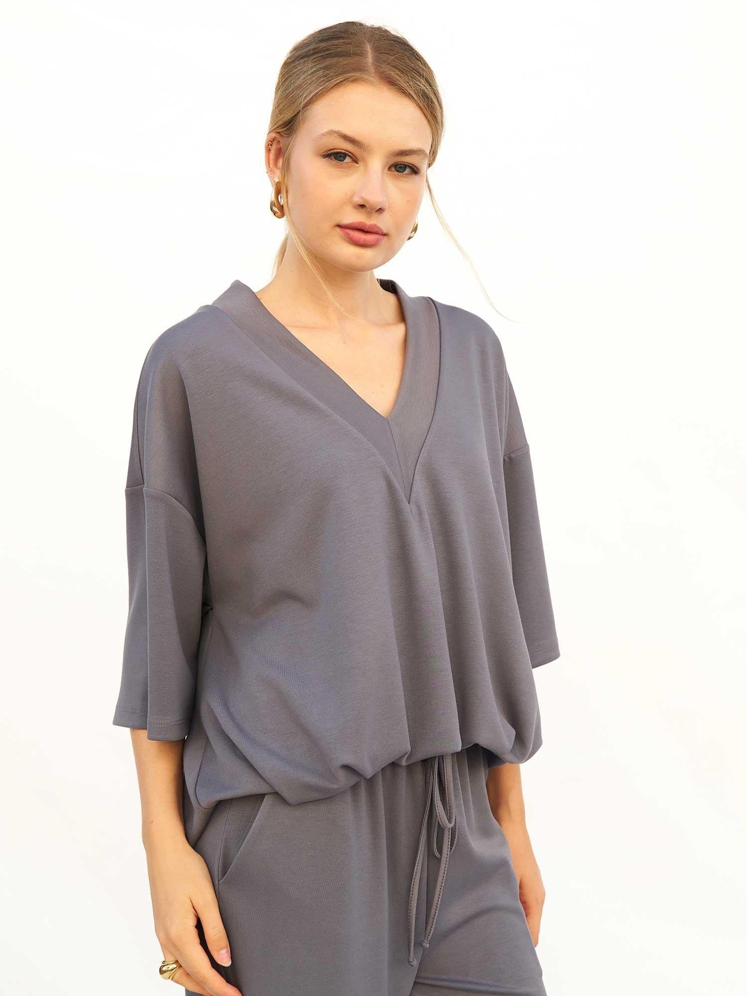 Women's Anthracite V-Neck Knit Blouse with Matching Trousers Set - Lefon - by Peralane