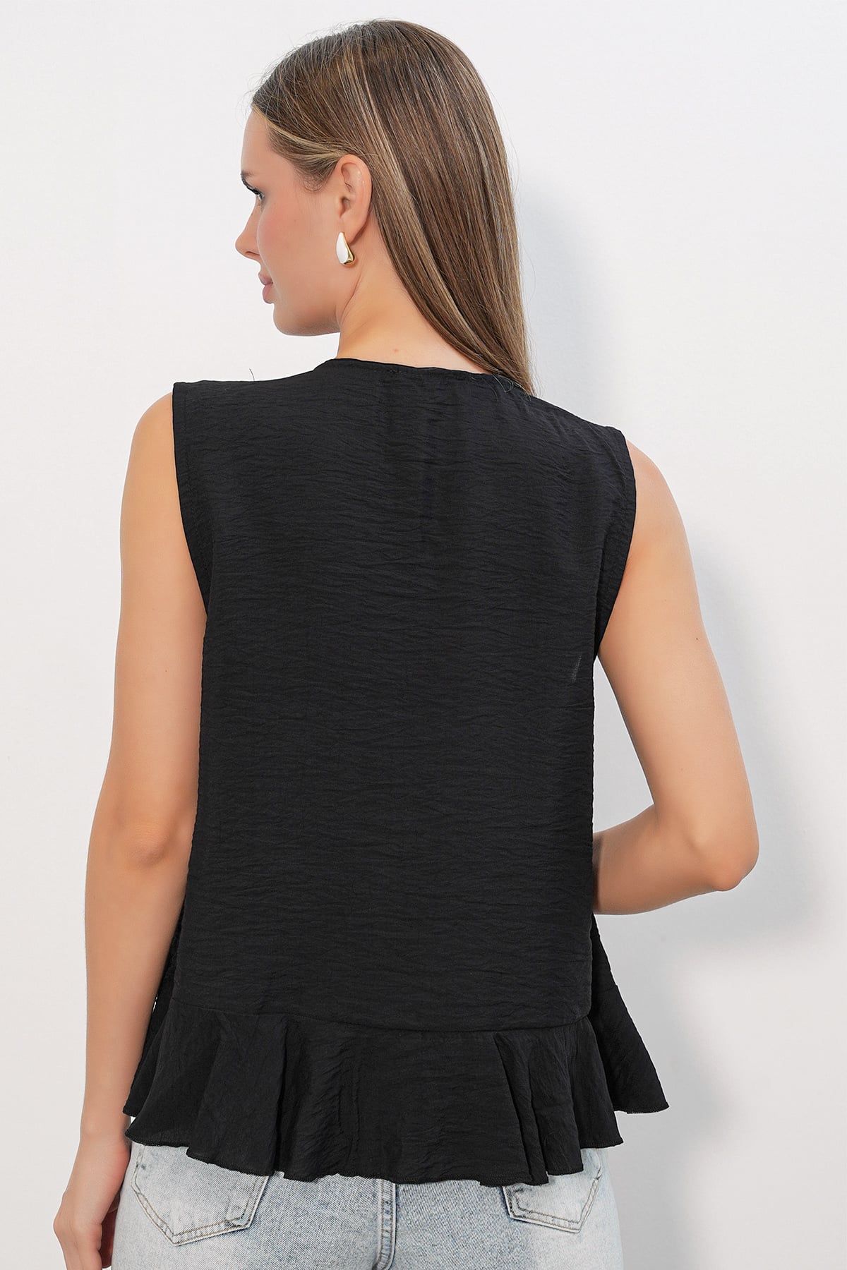 Women's V-Neck Tie Detail Ruffled Blouse 40033 - Black - Bigdart - by Peralane - photo 4