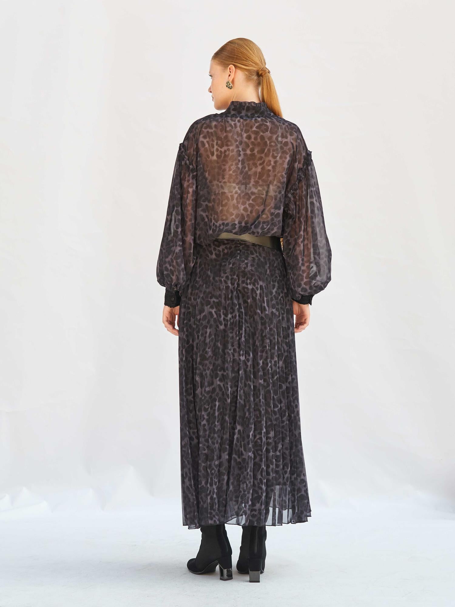 Leopard Print Pleated Skirt and Blouse Set - Lefon - by Peralane - photo 3