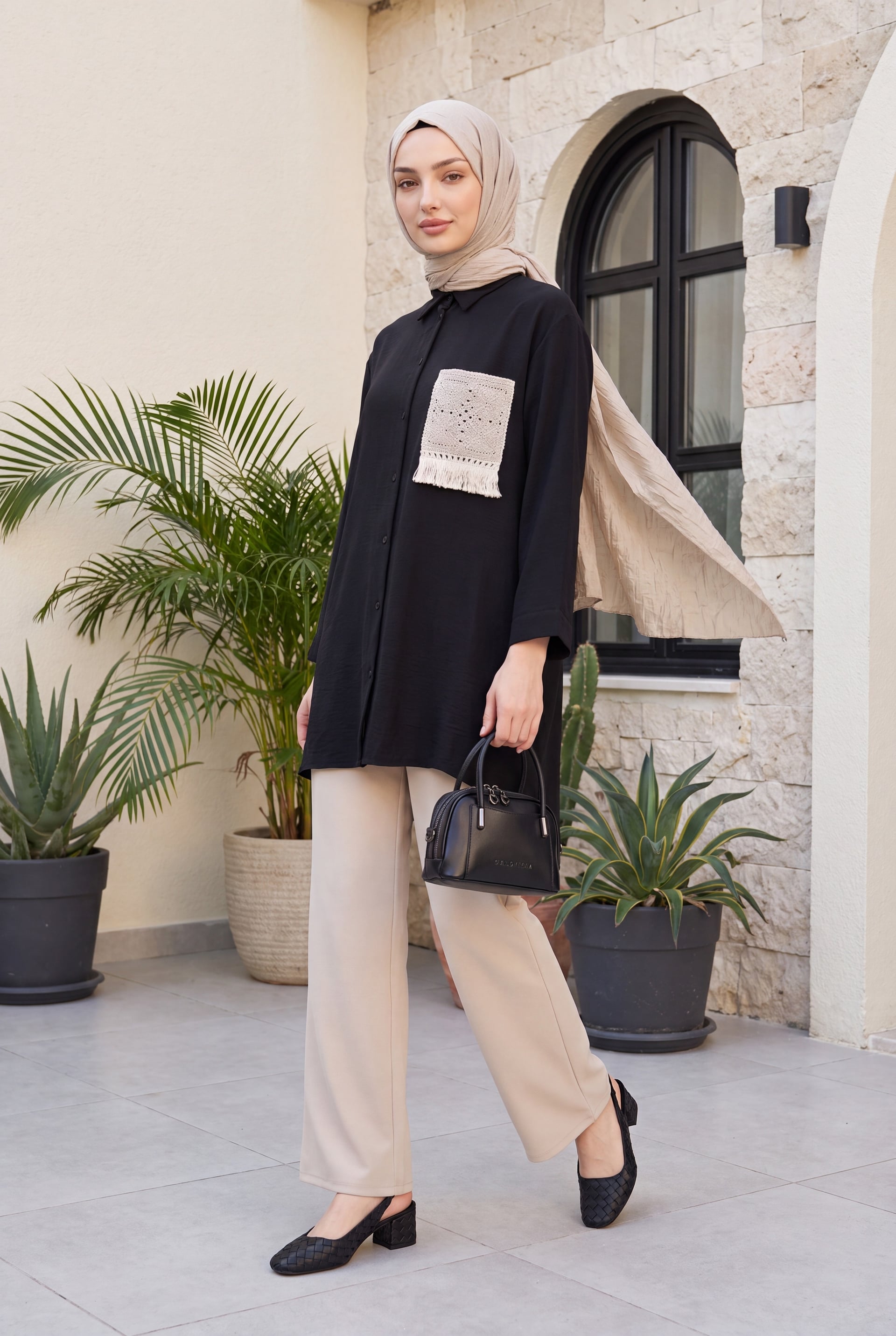 Black Button-Down Ayrobin Shirt with Knitted Pocket - Podyumplus - by Peralane - photo 2