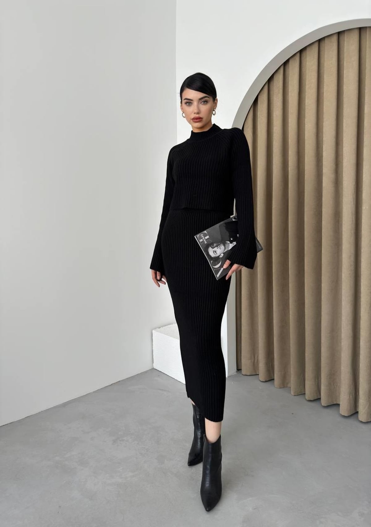 Black Ribbed Knit Two-Piece Set: Cropped Mock Neck Sweater and Midi Skirt - Etika - by Peralane - photo 8