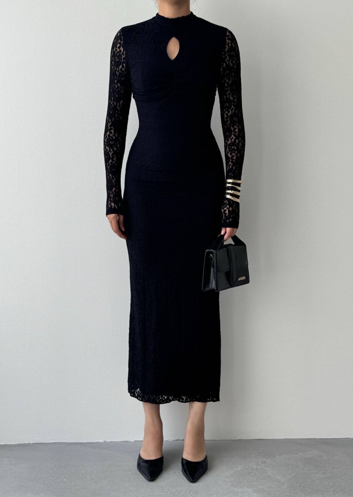 Black Lace Midi Dress with Keyhole Neckline - Etika - by Peralane - photo 2