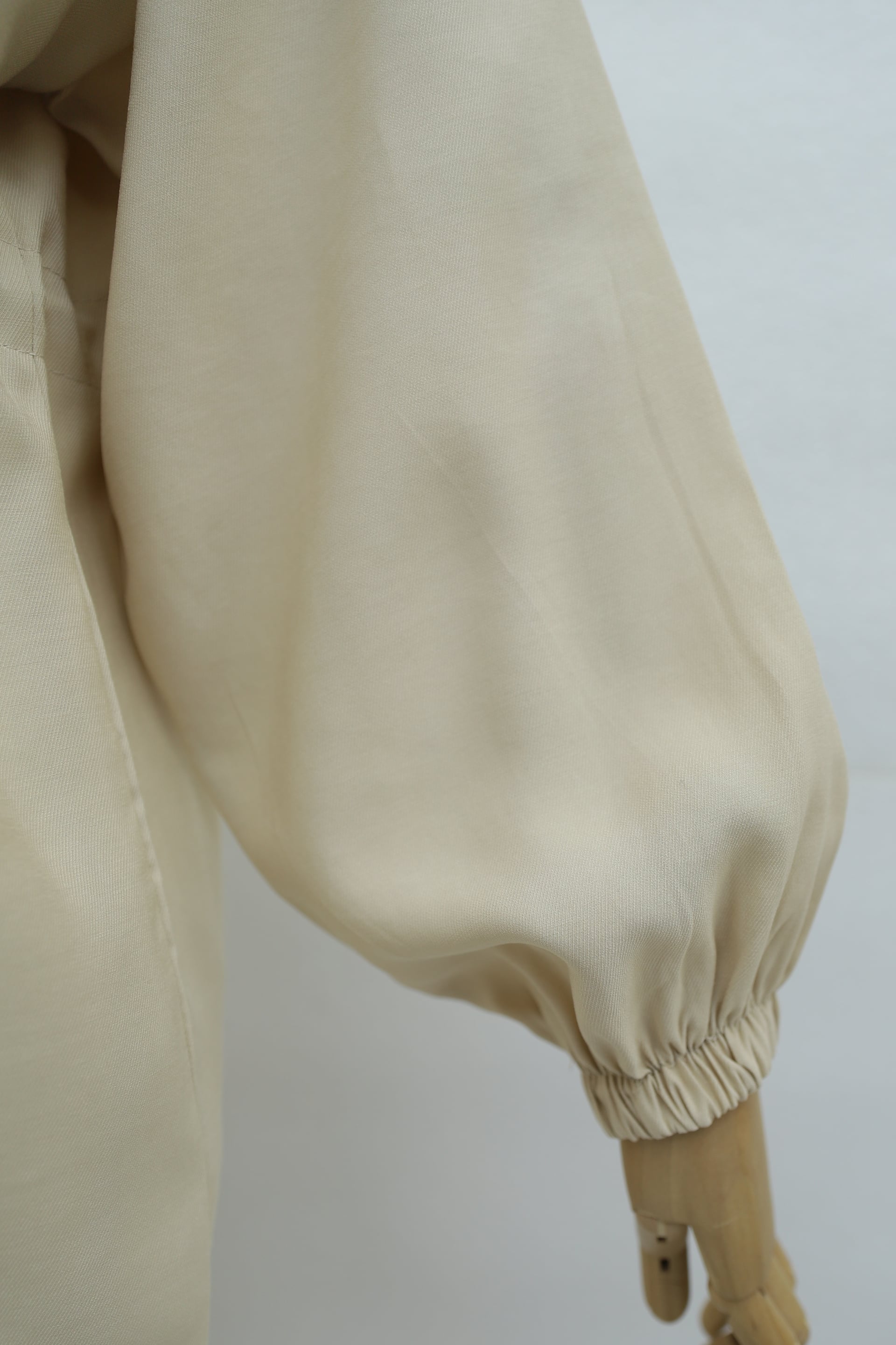 Two-Piece Tencel Suit with Stand Collar, Double Pockets and Elasticated Waist Trousers - Beige - Podyumplus - by Peralane - photo 6