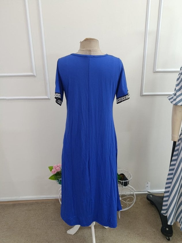 Women's Short-Sleeved V-Neck Slit Midi Dress in Royal Blue - Janes - by Peralane - photo 7