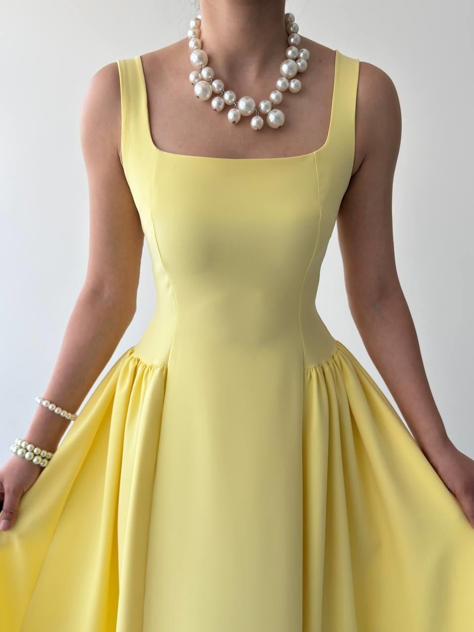 Yellow Pleated Sleeveless Dress - Etika - by Peralane - photo 7