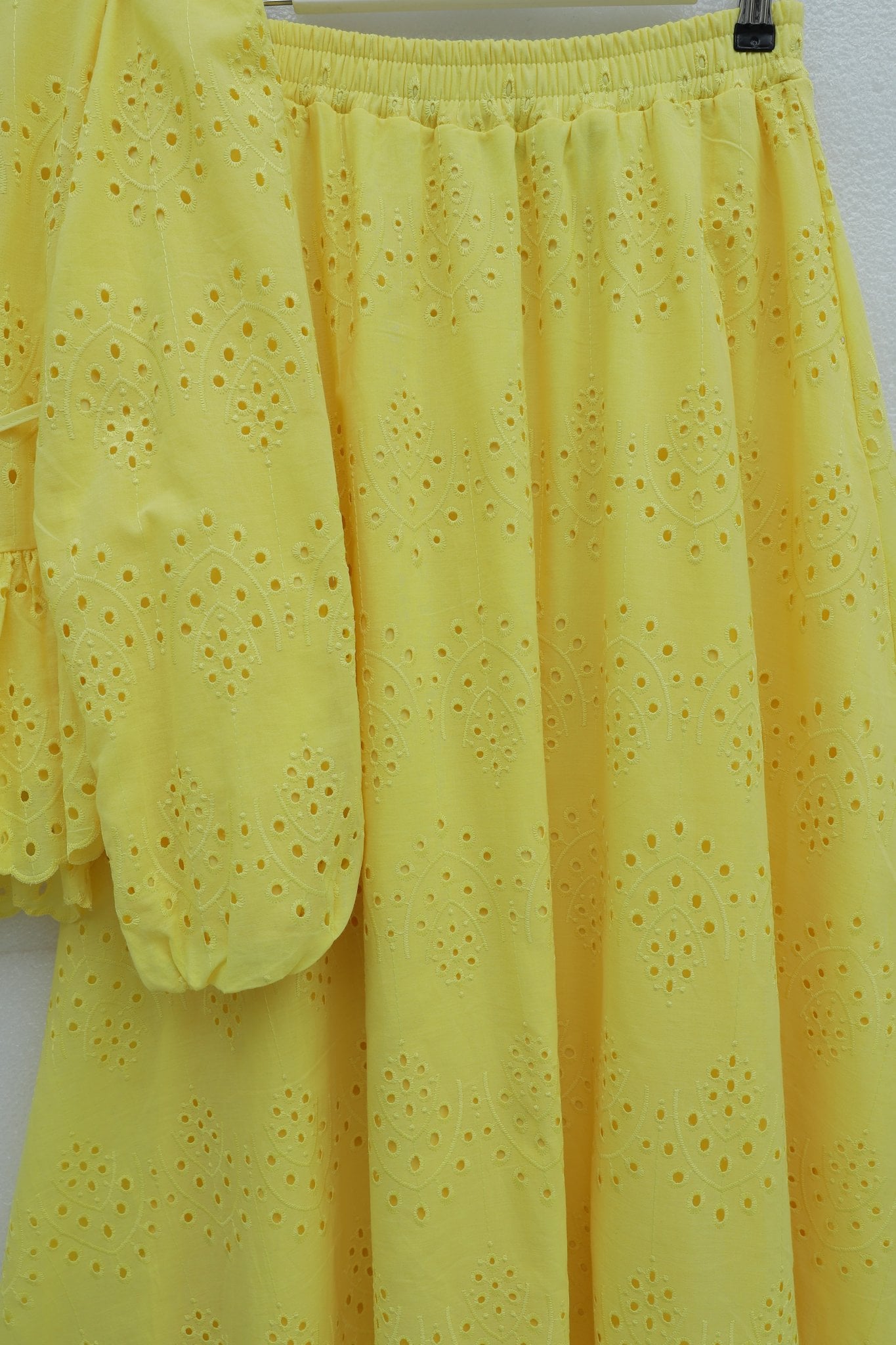 Yellow Eyelet Cotton Blend Two-Piece Set with Puff Sleeves and Belt - Podyumplus - by Peralane - photo 7