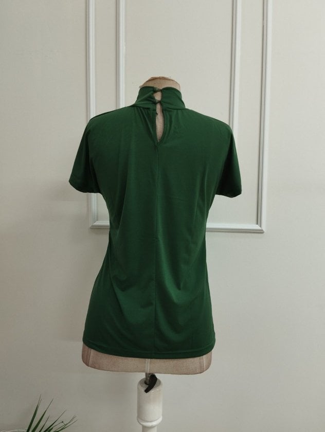 Women's Short Sleeve Turtleneck Blouse with Keyhole Detail - Janes - by Peralane - photo 6
