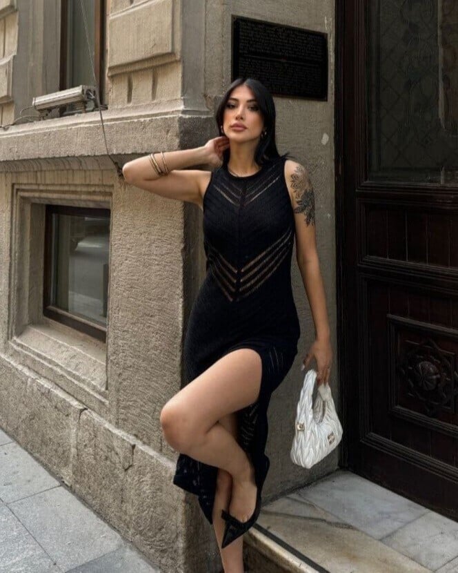 Black Sleeveless Maxi Knit Dress with Side Slit - Podyumplus - by Peralane - photo 3