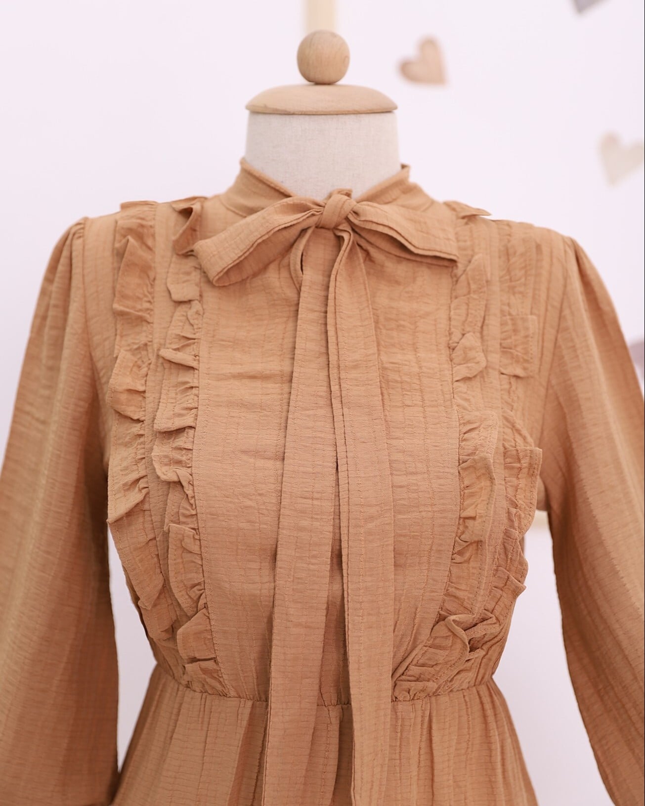 Ruffled Front Midi Dress with Laced Collar and Cuffs - Cinnamon - Podyumplus - by Peralane - photo 3
