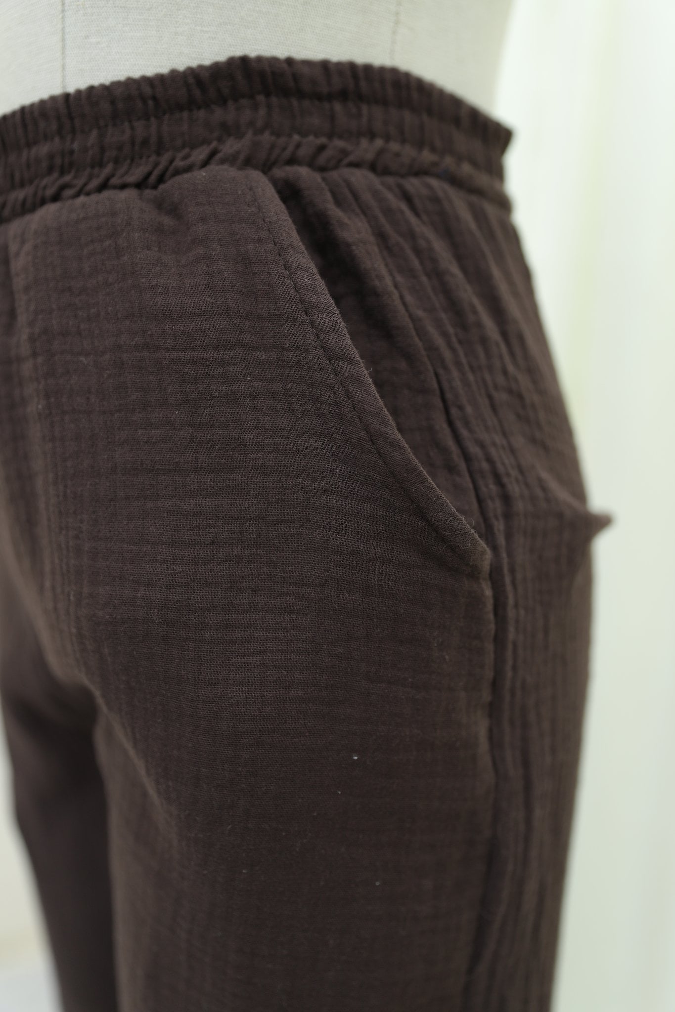 Muslin Trousers with Drawstring Detail, Pockets, and Elastic Waist - Dark Brown - Podyumplus - by Peralane - photo 5