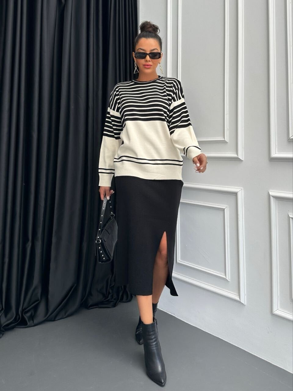 Striped Crew Neck Knit Sweater and Skirt Set - Black - Podyumplus - by Peralane - photo 3