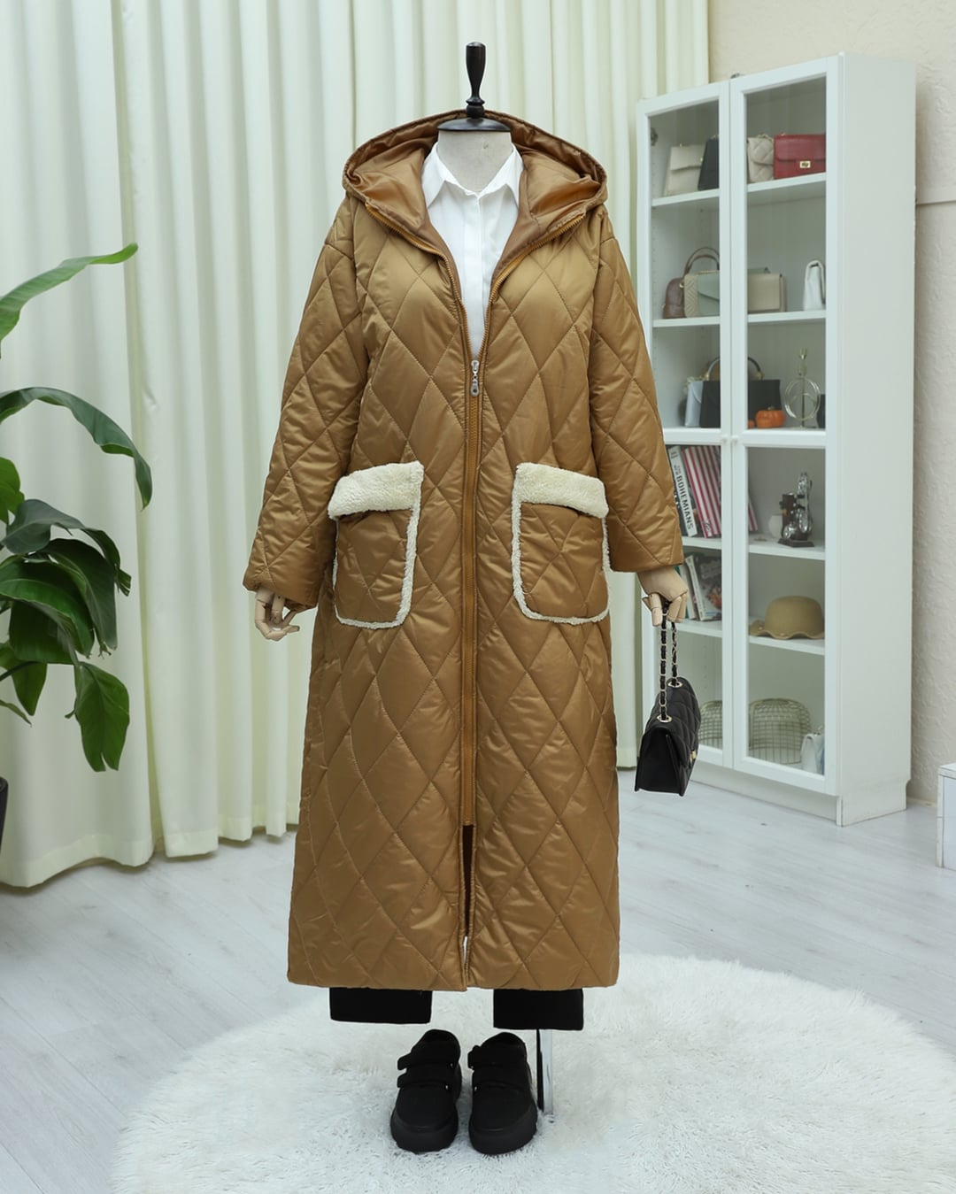 Long Quilted Coat with Hood and Pockets - Camel - Podyumplus - by Peralane - photo 3