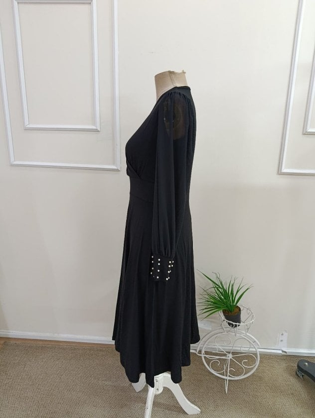 Women's Long-Sleeved Wrap V-Neck Midi Dress with Sheer Pearl Cuffs - Janes - by Peralane - photo 5