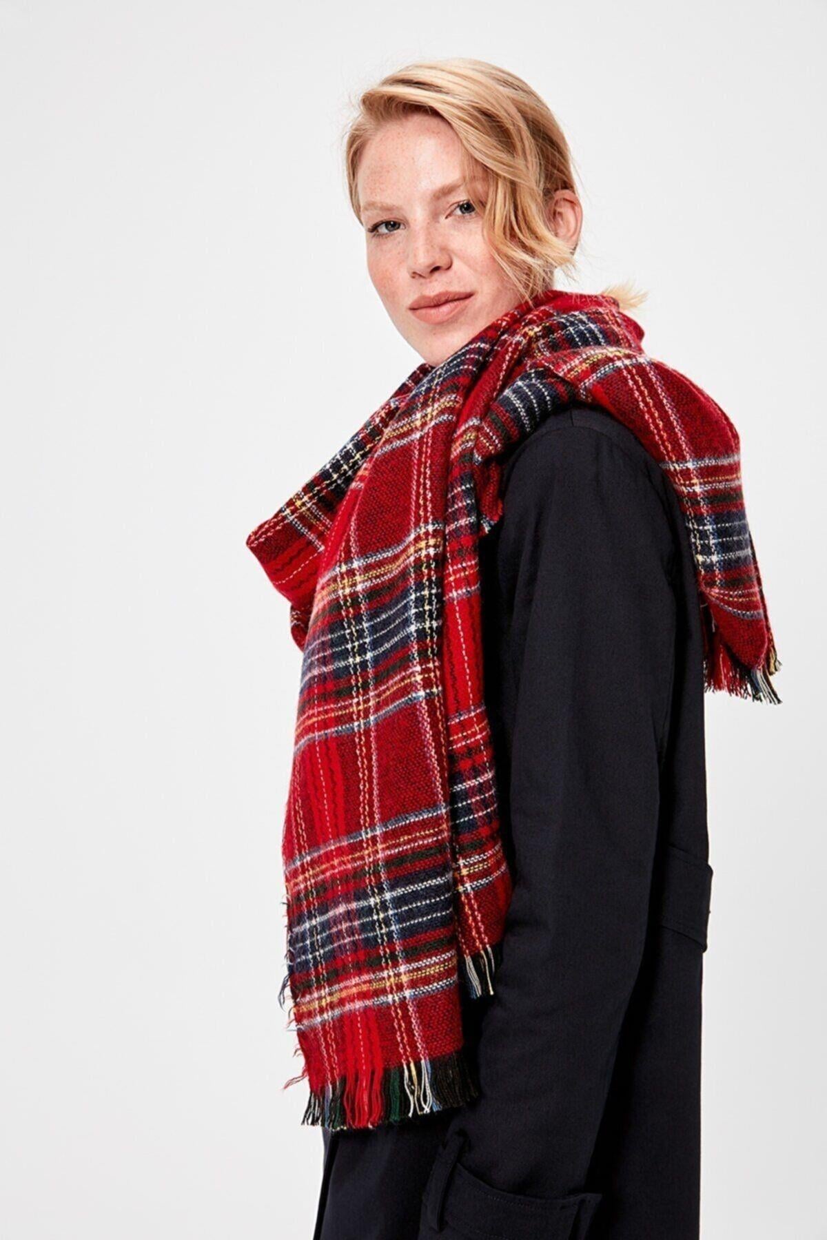 Women's Red Tartan Plaid Fringed Shawl Scarf - 4 Pack - Nesvay - by Peralane - photo 2
