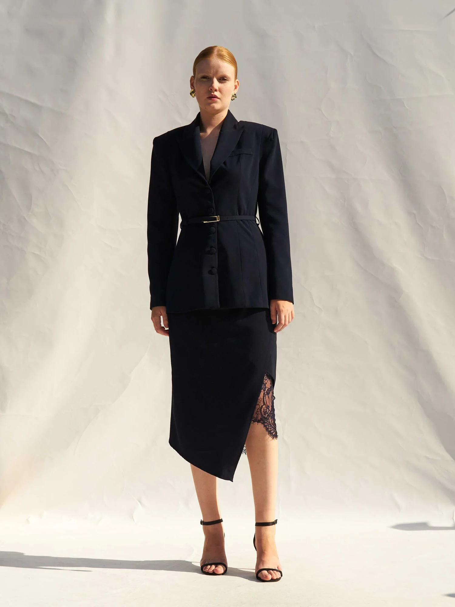 Navy Blue Padded Blazer with Belt - Lefon - by Peralane - photo 2