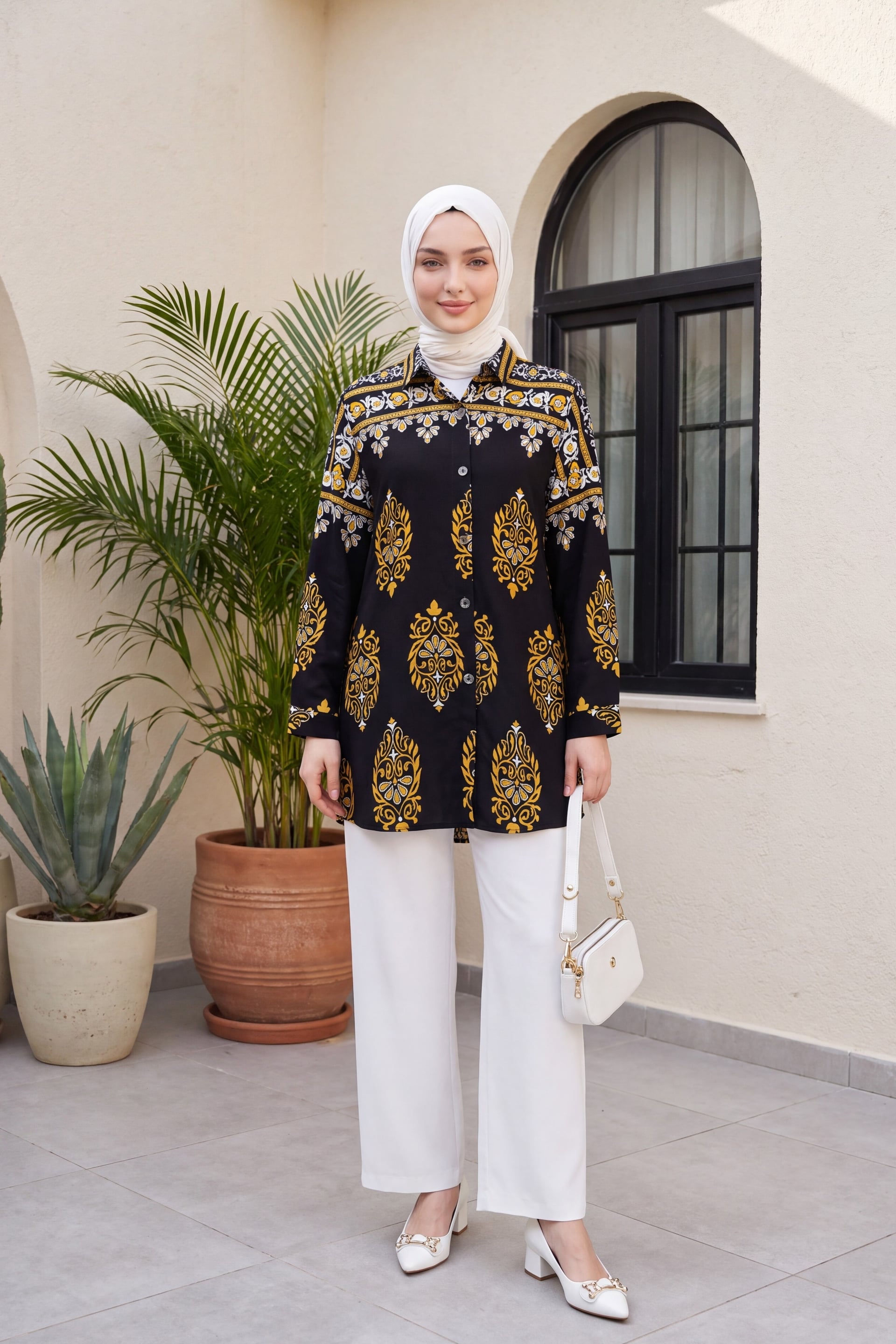 Oval Cut Button-Front Viscose Tunic - Black - Podyumplus - by Peralane - photo 4