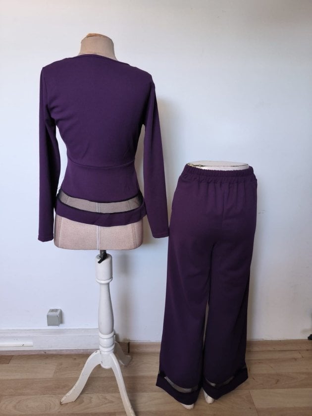Women's Long Sleeve Round Neck Tulle Detail Crepe Blouse and Trousers Two-Piece Set - Janes - by Peralane - photo 5