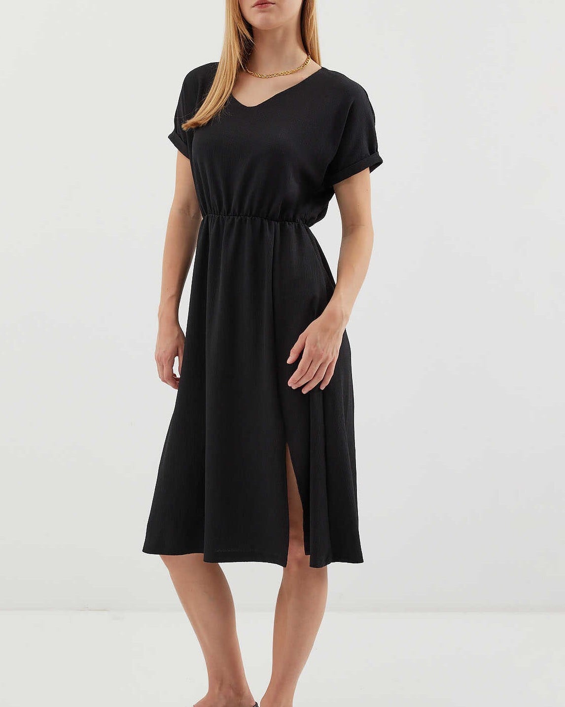 V-Neck Side-Slit Knit Dress - Black - Bigdart - by Peralane - photo 3