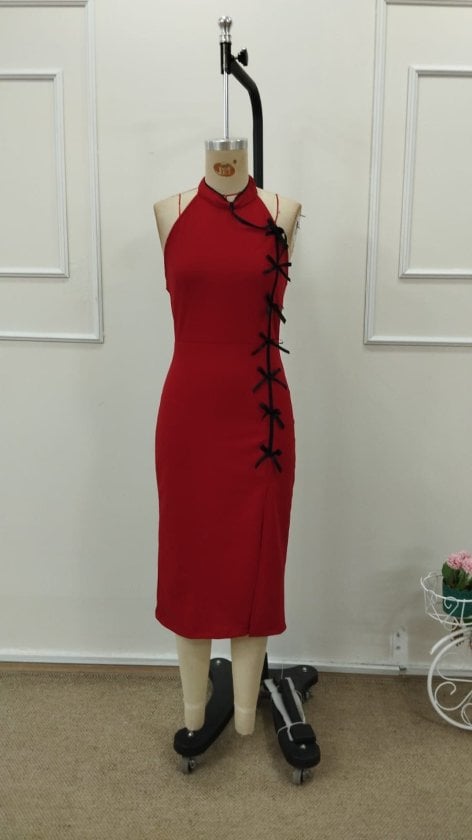 Women's One-Shoulder Midi Crepe Dress with Bow Tie Detail and Slit - Janes - by Peralane - photo 4