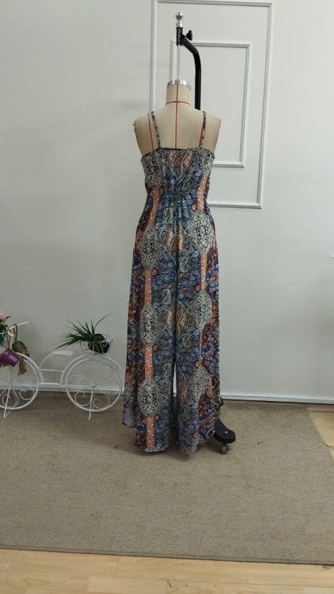 Women's Sleeveless V-Neck Drawstring Waist Paisley Floral Jumpsuit - Janes - by Peralane - photo 6