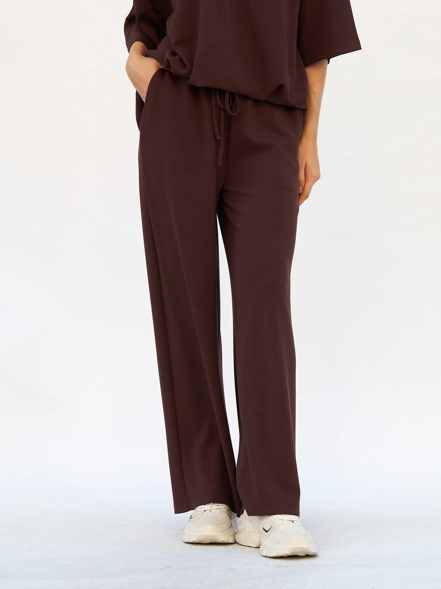 Women's Two-Piece Loungewear Set - Dark Brown, Drawstring Trousers and V-Neck Top - Lefon - by Peralane - photo 7